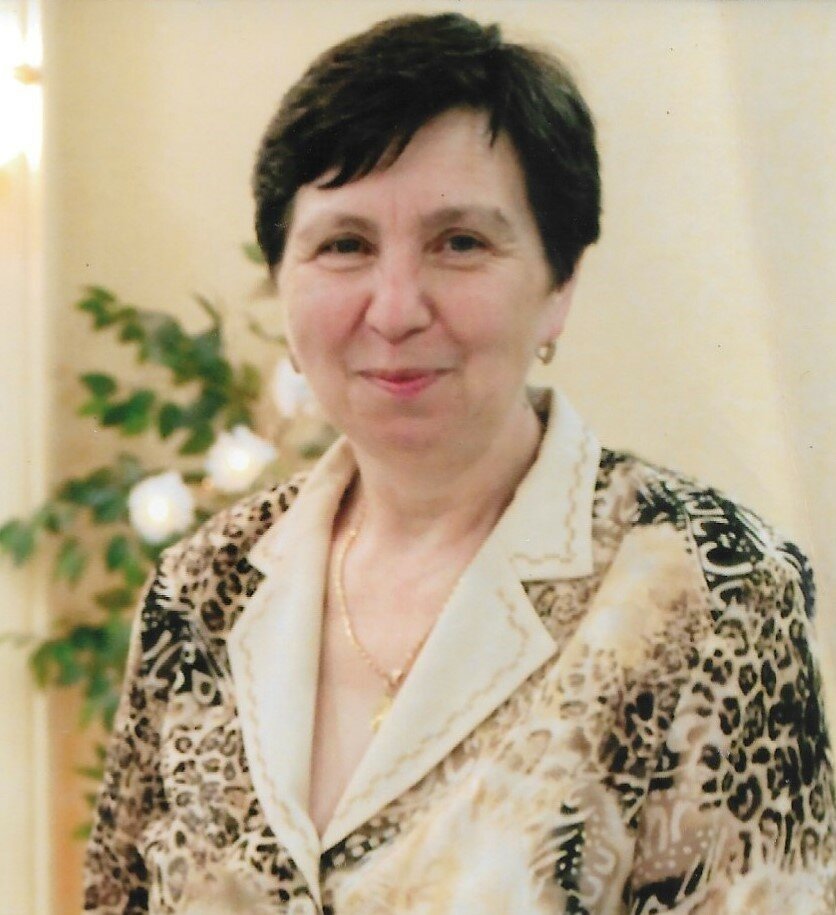 Janina  Lewchuk 